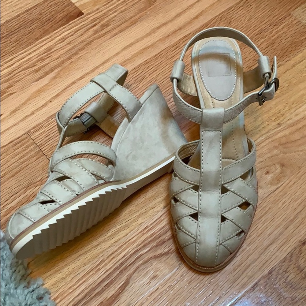 Frye wedges size 7